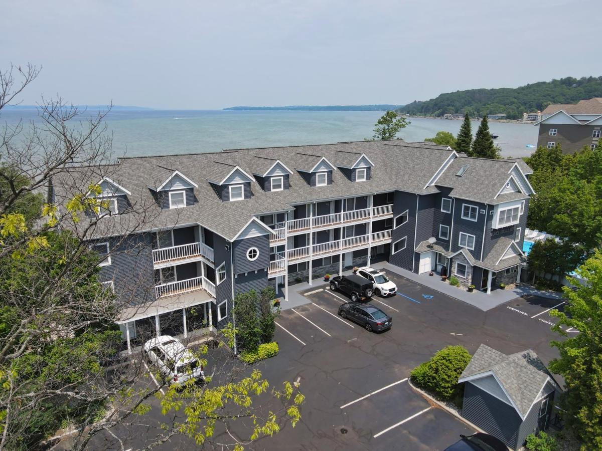 103 North Shore Inn Traverse City Eksteriør bilde